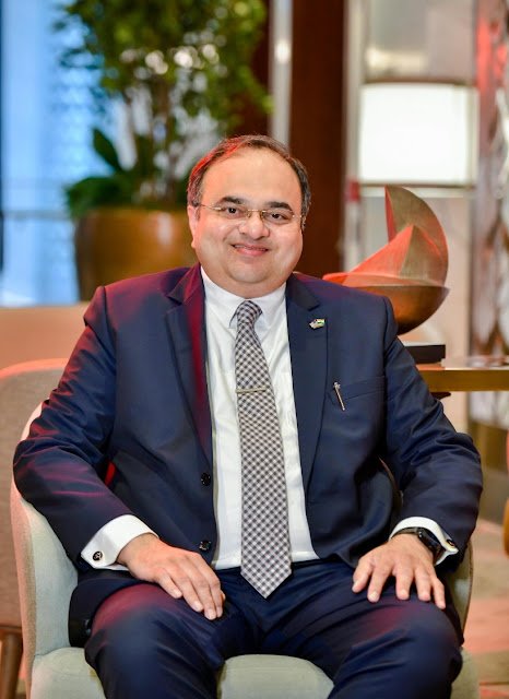 Indian Families Rush to Secure U.S. Green Cards Before $5 Million Hike Kicks In