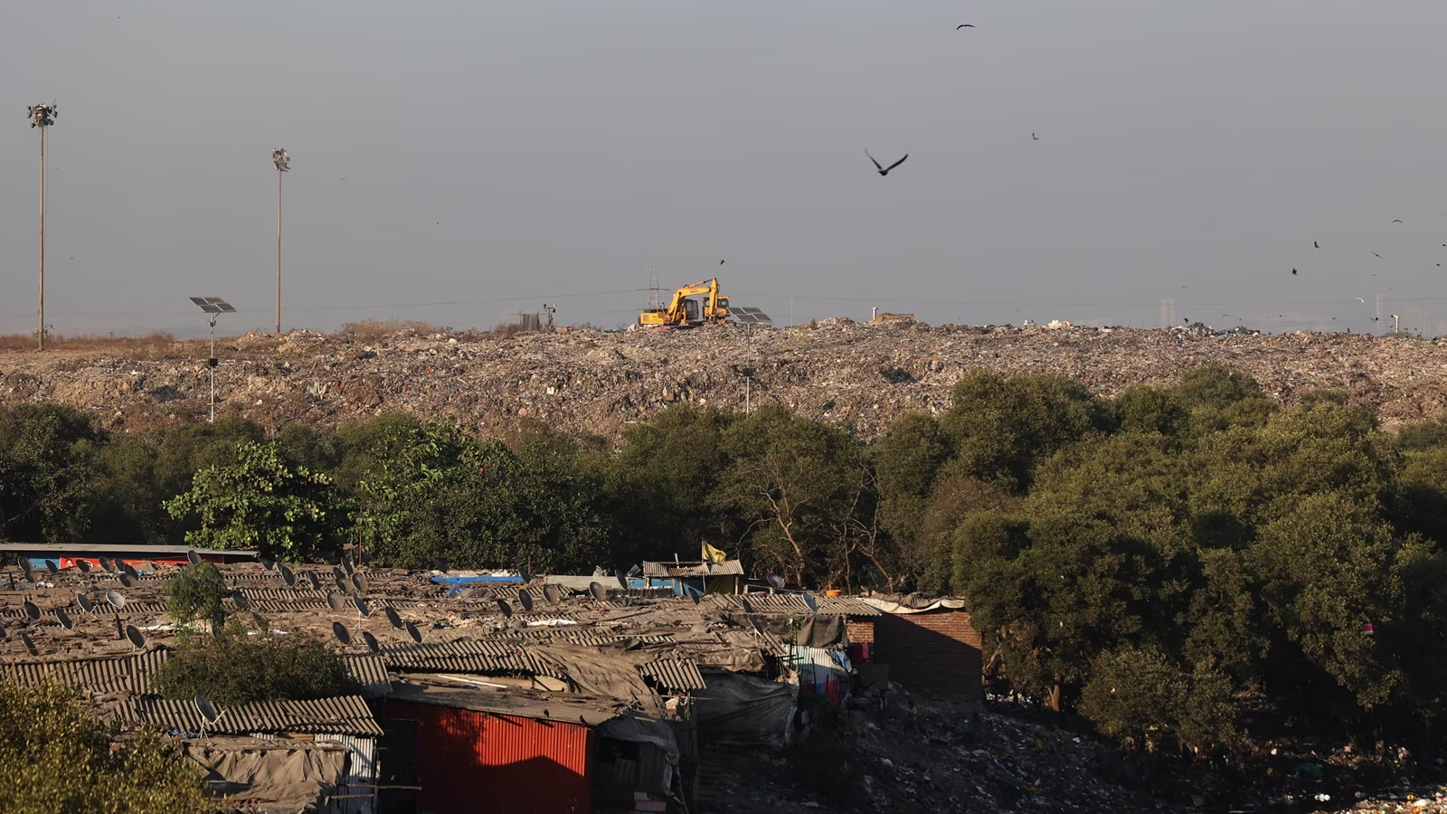 BMC Launches ₹2,368 Cr Deonar Cleanup Tender Before Redevelopment