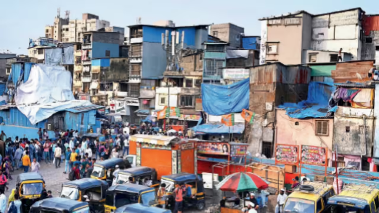 BJP Pushes First-Floor Slum Dwellers’ Rehab Ahead of BMC Elections